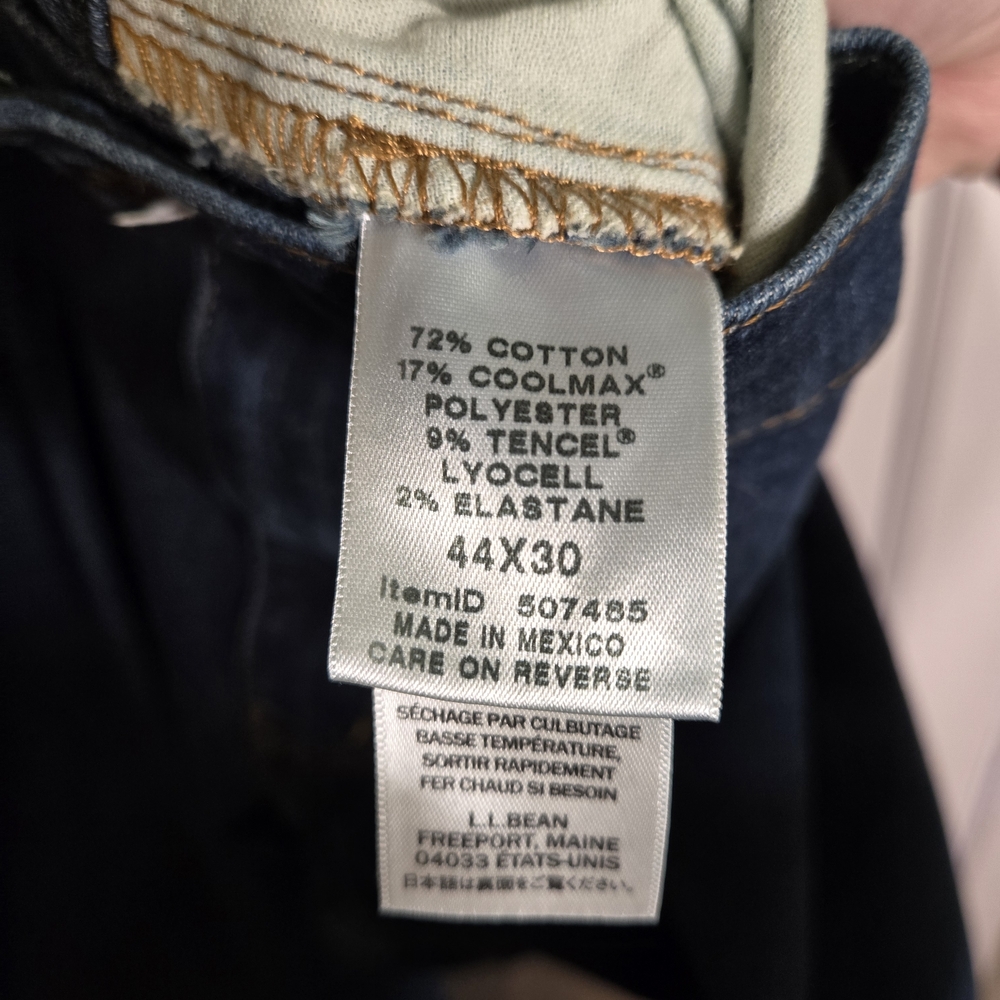 Men's L.L. Bean Dark Blue Relaxed Fit Jeans 44x30 - Picture 6 of 6